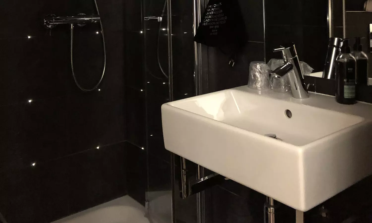 Paris, Puteaux : 1 à 3 nuits avec pdj et croisière sur la Seine