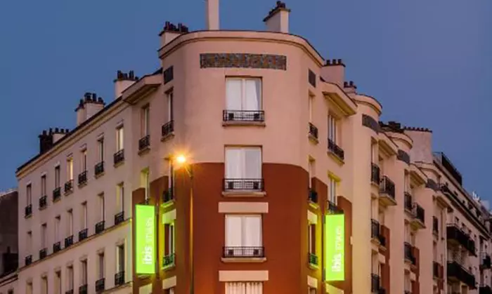 Paris : chambre Queen Standard avec petit-déjeuner