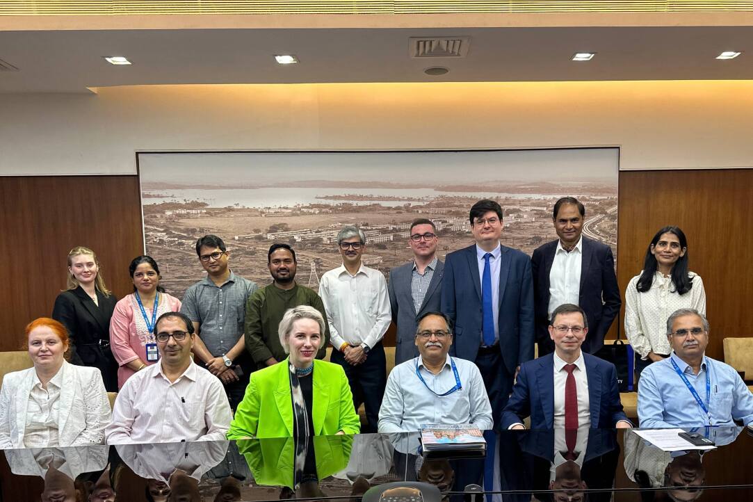 НИУ ВШЭ запустит лаборатории по космическим исследованиям и наноэлектронике с одним из ведущих университетов Индии Иллюстрация к новости: НИУ ВШЭ запустит лаборатории по космическим исследованиям и наноэлектронике с одним из ведущих университетов Индии