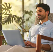 Amazon gallery image