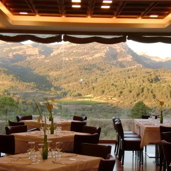 Hotel & Spa Can Josep Winery โรงแรมในBot