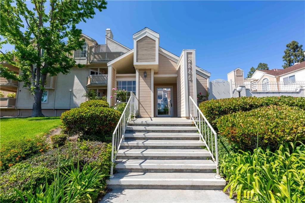 3845 Farquhar, Los Alamitos, CA 90720 - CRMLS – RECore - MLS#PW2524...