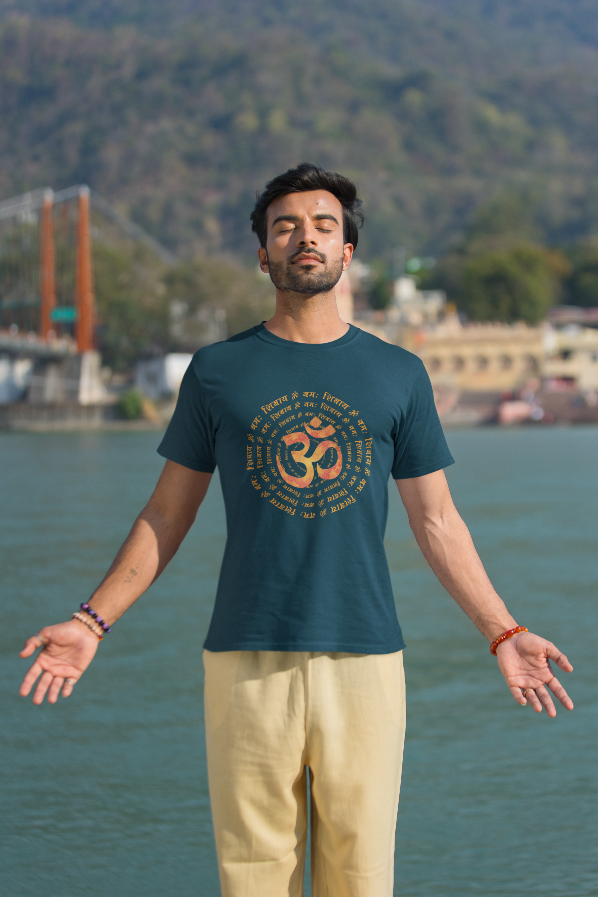 Om In Circle Normal size T-shirt