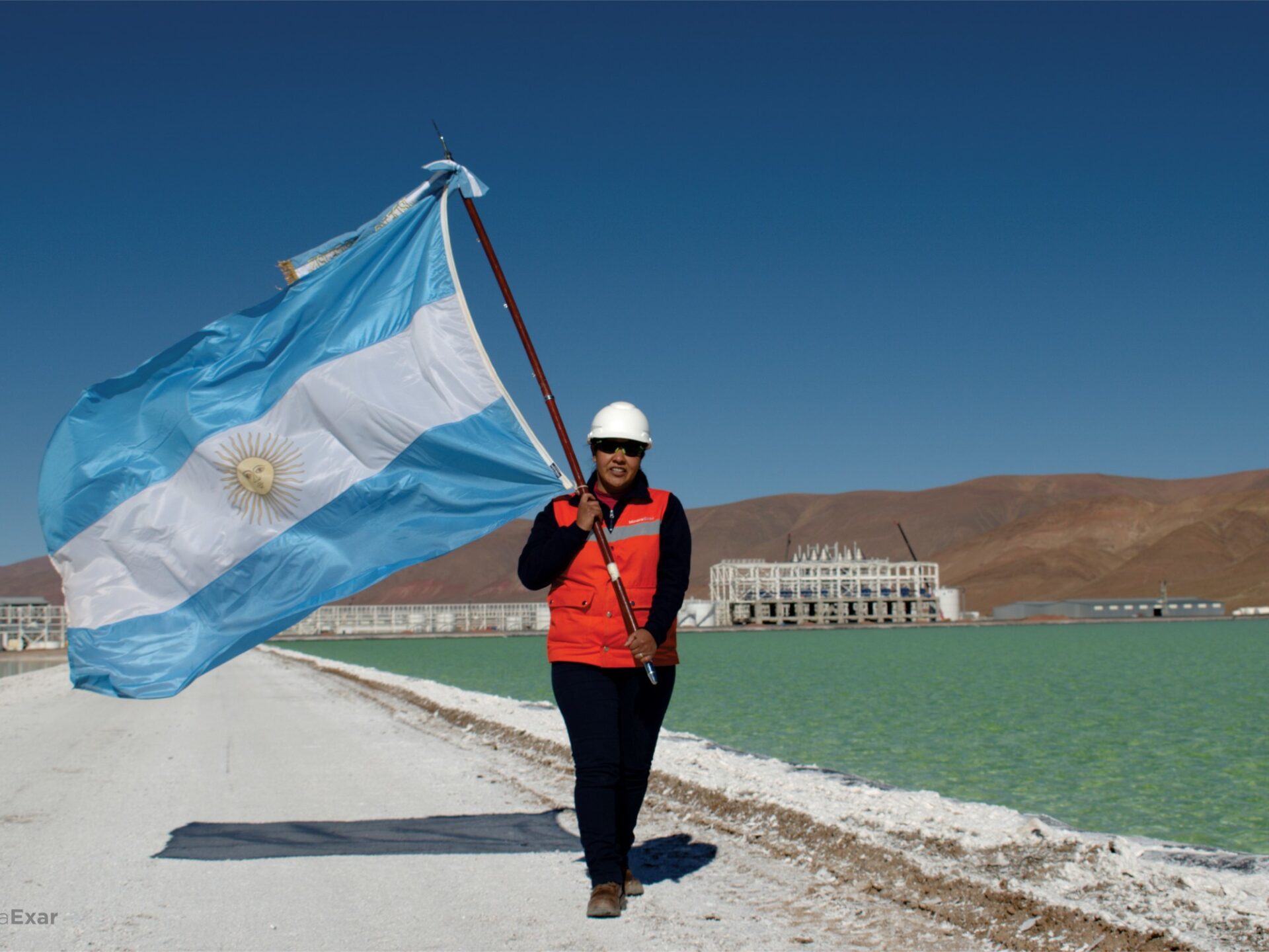 El litio argentino en disputa por las dos superpotencias - La Ruta China - Noticias