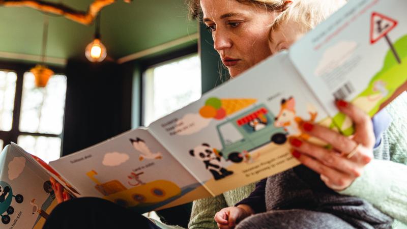 De voorleesboekenkast van Julie Mahieu